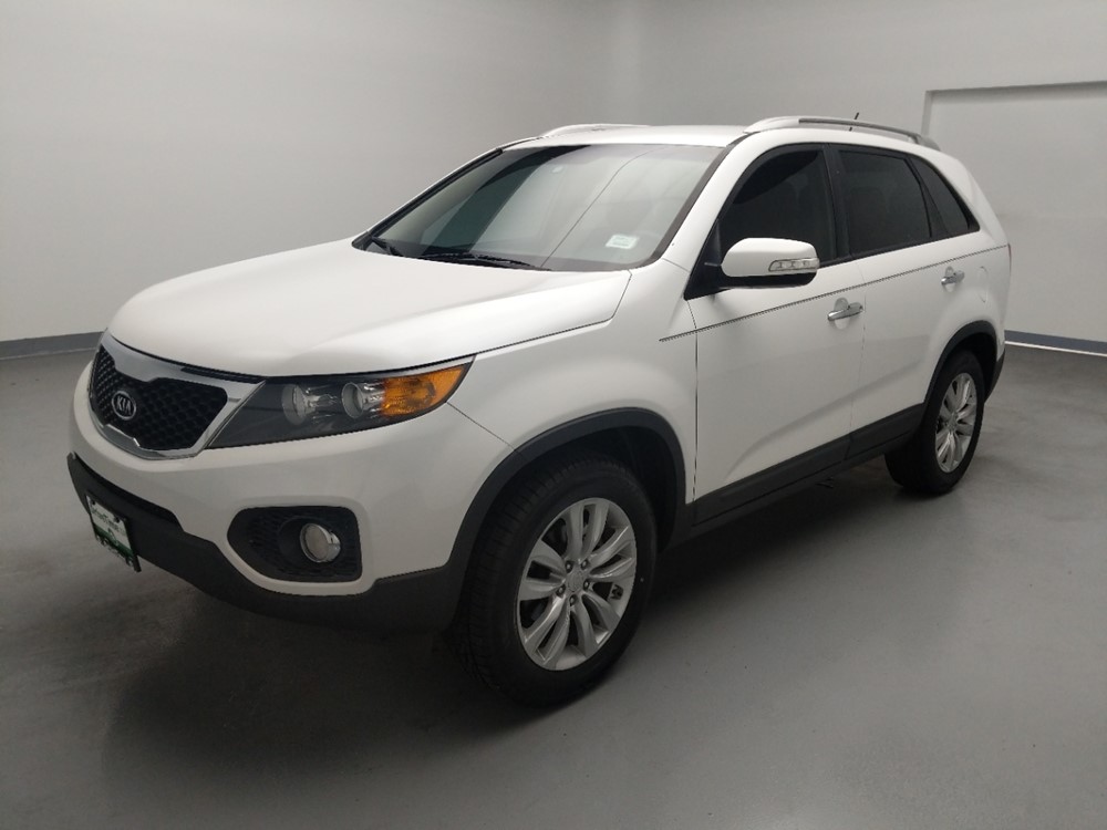 2011 Kia Sorento - Driver Front Bumper