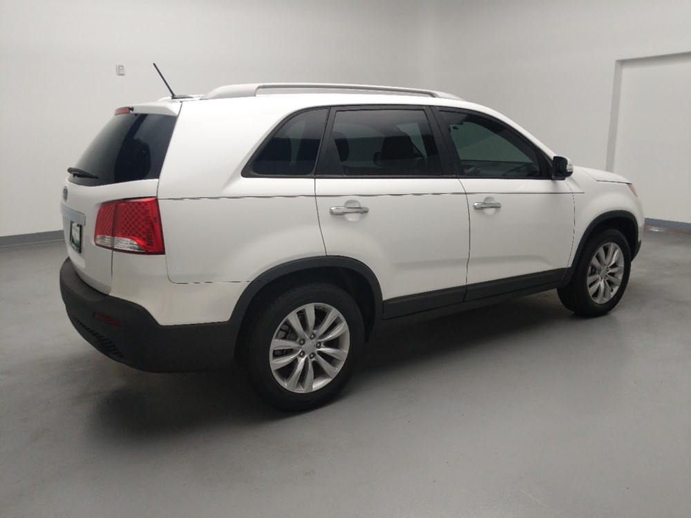 2011 Kia Sorento - Passenger Rear Side