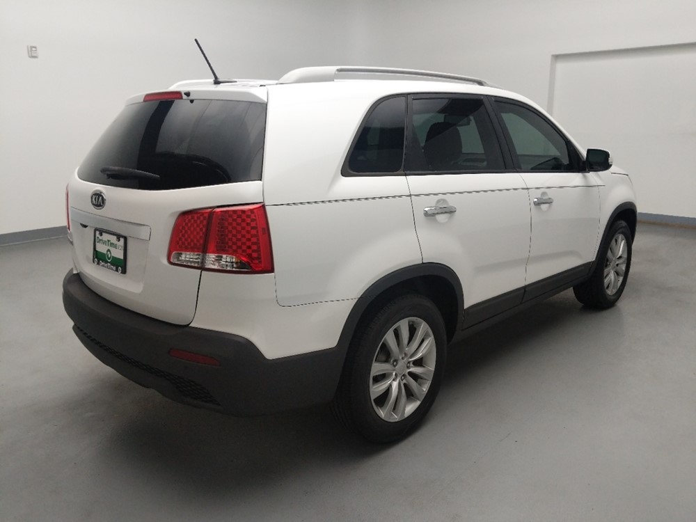 2011 Kia Sorento - Passenger Rear Bumper