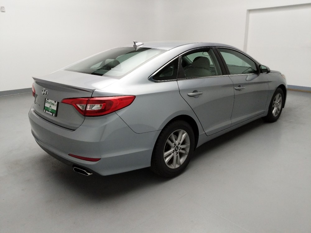 2015 Hyundai Sonata - Passenger Rear Bumper