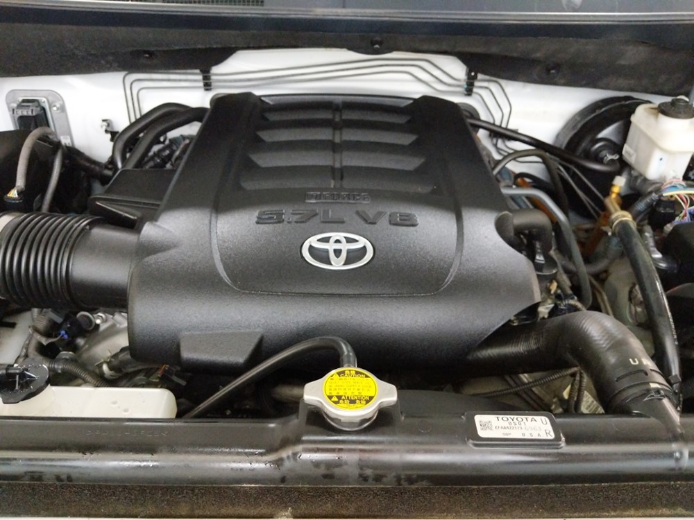 2012 Toyota Tundra - Engine