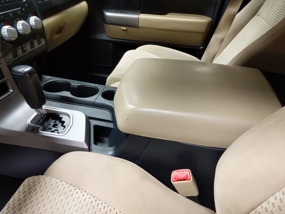 2012 Toyota Tundra - Center Console/Cup Holders