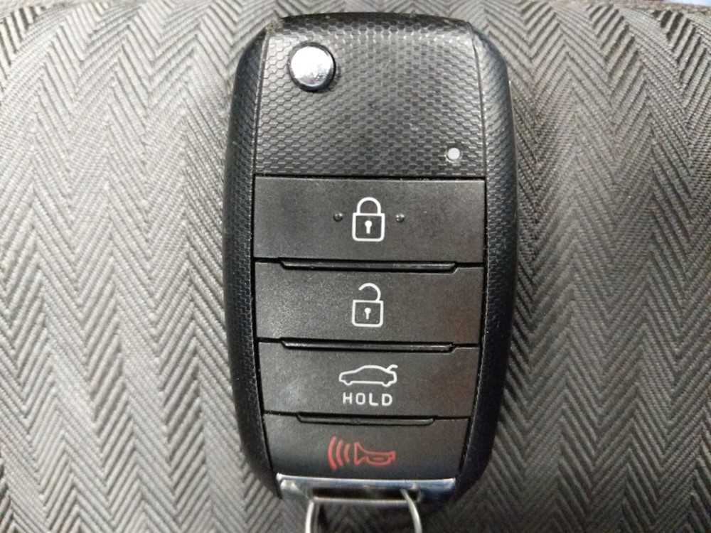 2016 Kia Forte - Keys