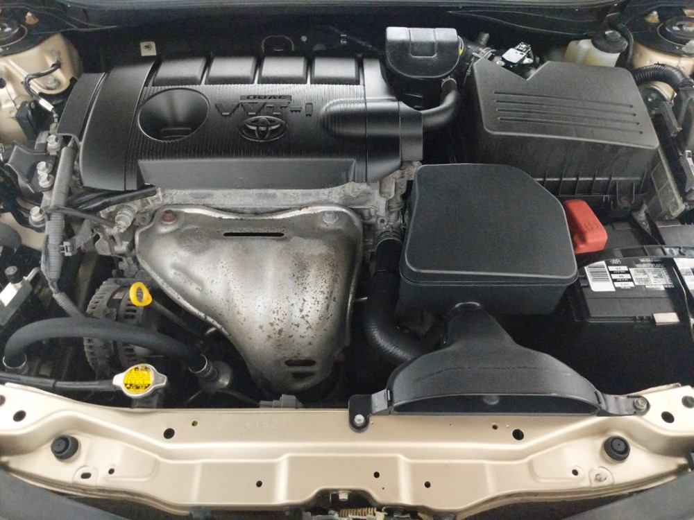 2011 Toyota Camry - Engine