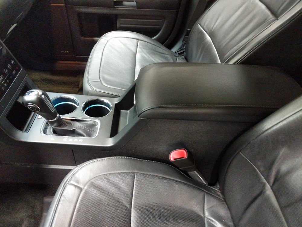 2017 Ford Flex - Center Console/Cup Holders