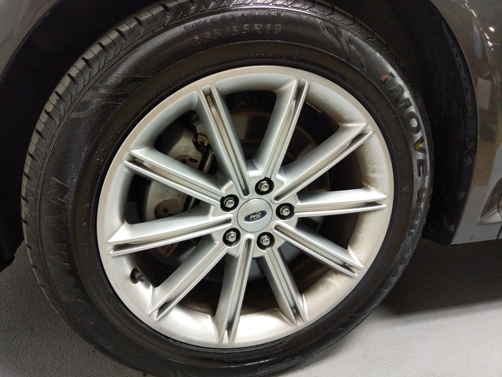 2017 Ford Flex - Wheel