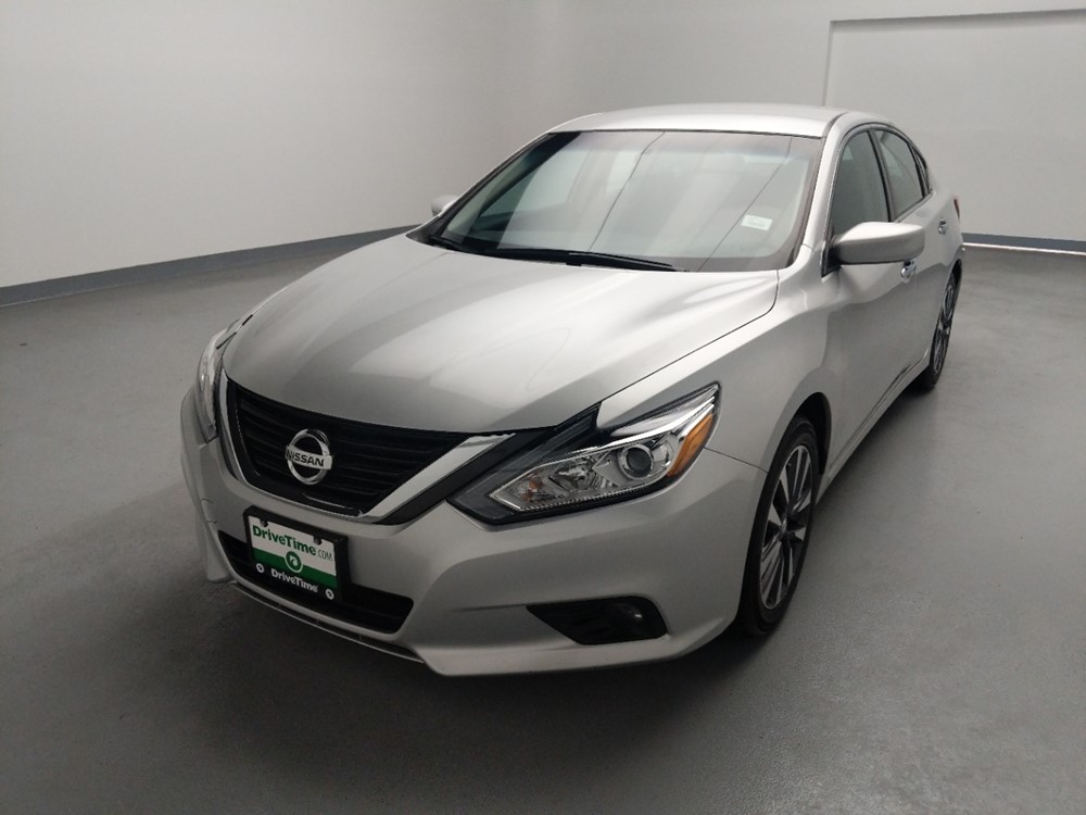 2017 Nissan Altima - Driver Front Hood