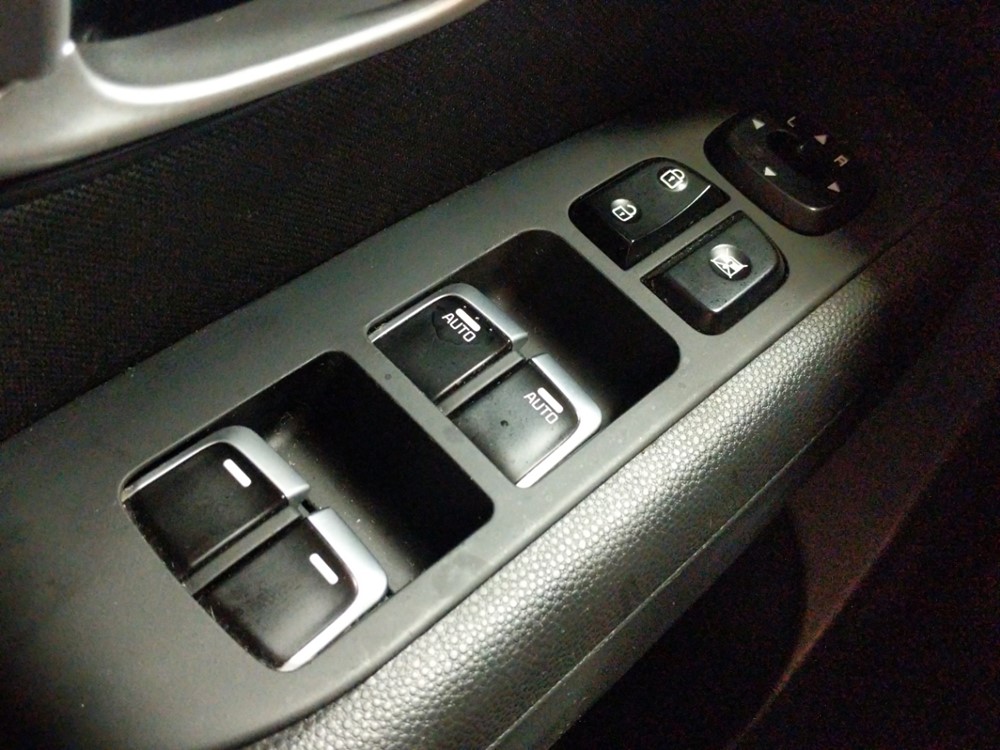 2017 Kia Soul - Driver Power Windows/Lock Control
