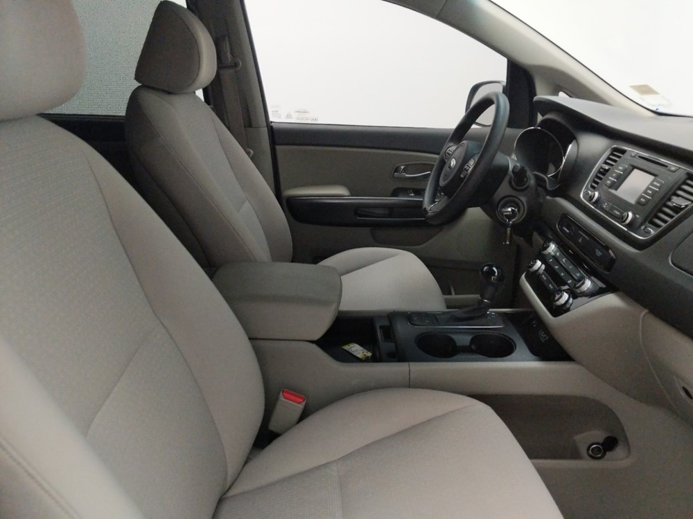 2016 Kia Sedona - Passenger Front Seat