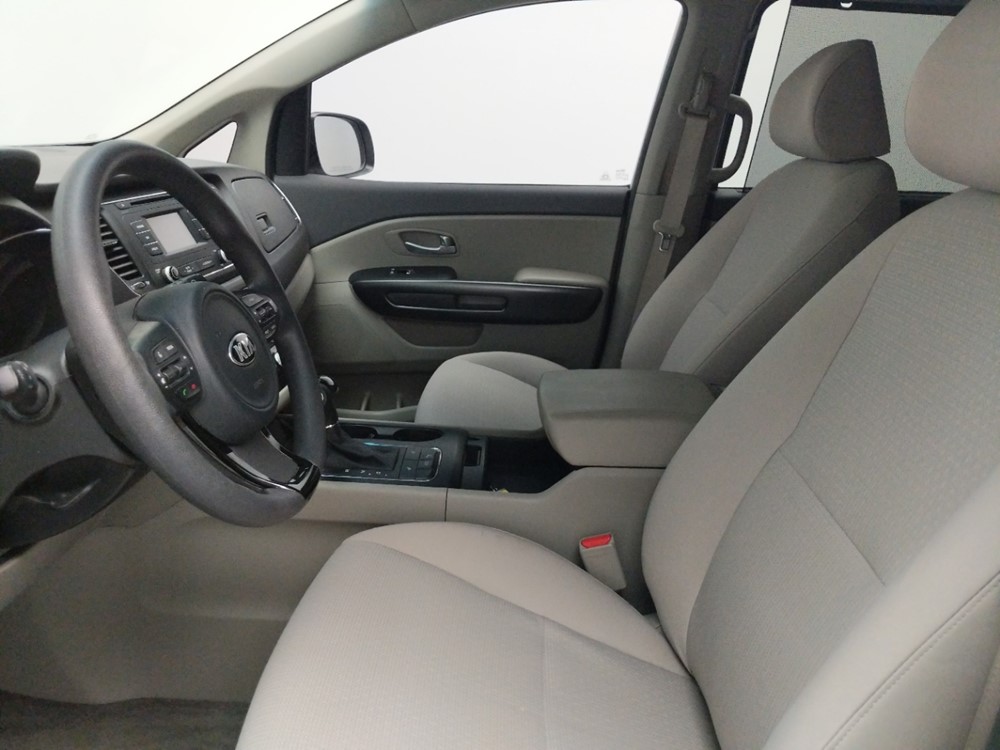 2016 Kia Sedona - Driver Front Seat