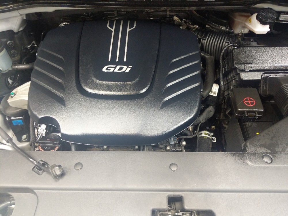 2016 Kia Sedona - Engine