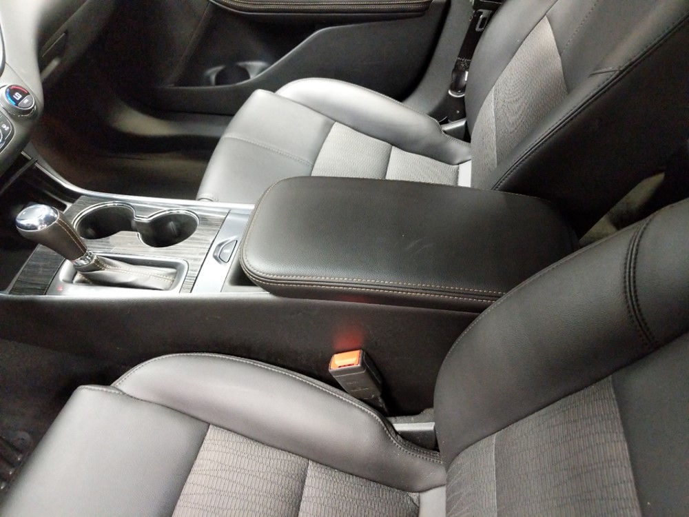 2018 Chevrolet Impala - Center Console/Cup Holders