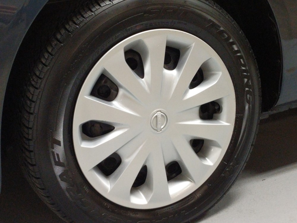 2017 Nissan Versa - Wheel