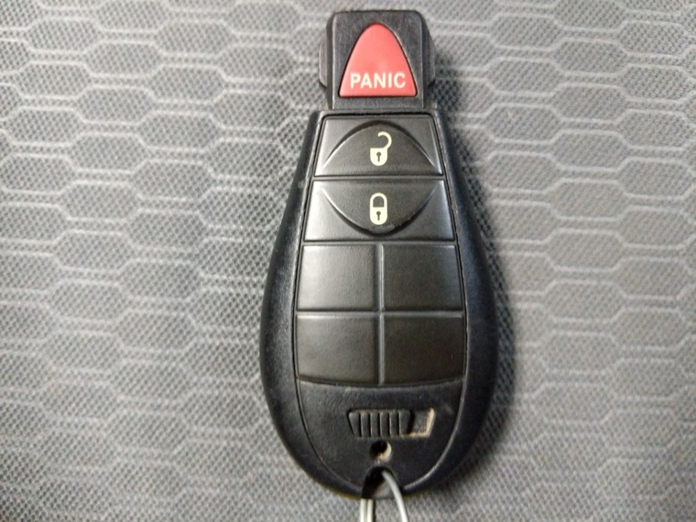 2014 Dodge Ram 1500 - Keys