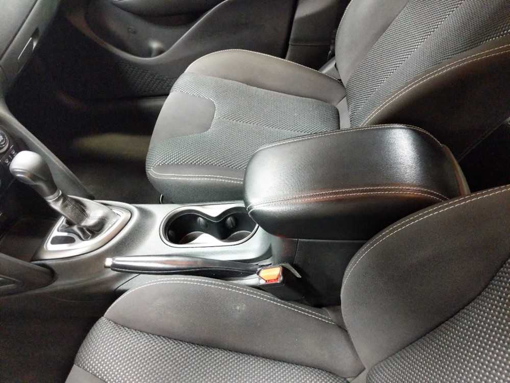 2015 Dodge Dart - Center Console/Cup Holders