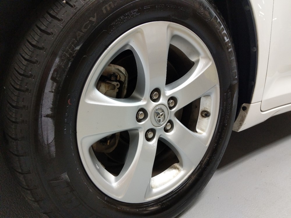 2017 Toyota Sienna - Wheel