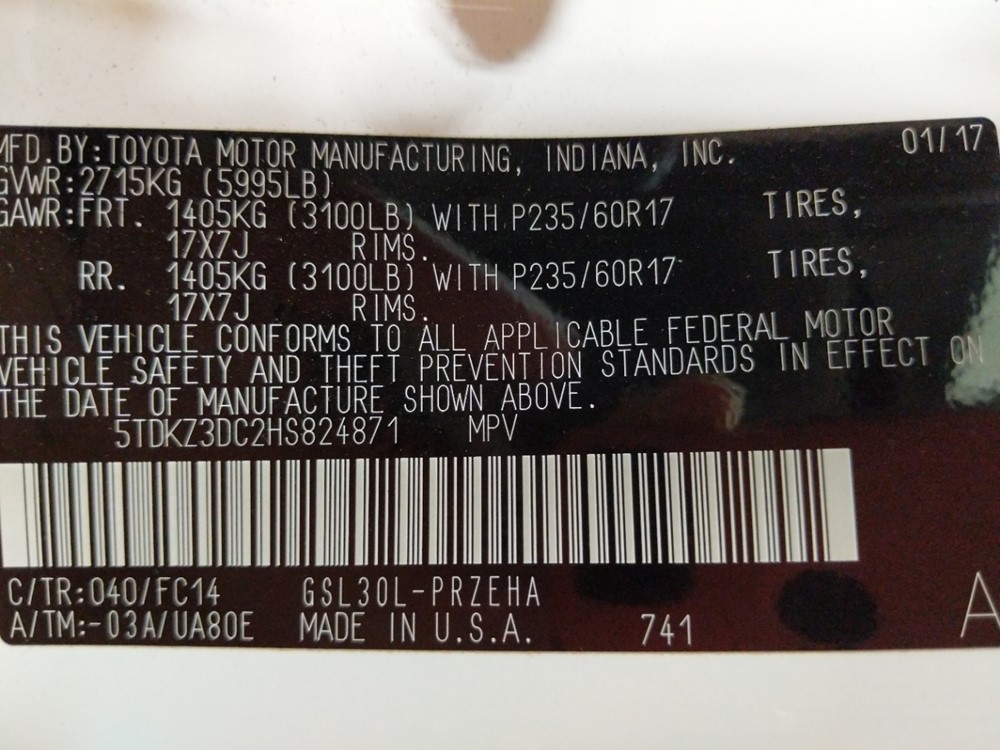 2017 Toyota Sienna - VIN Plate