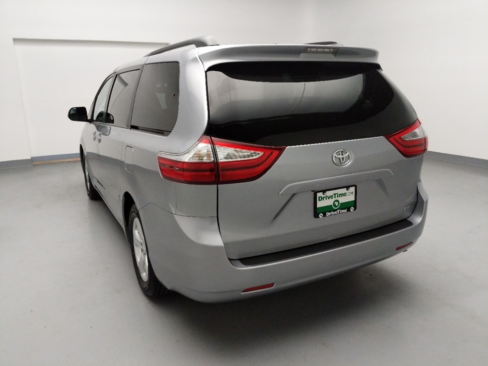 2017 Toyota Sienna - Driver Rear Trunk