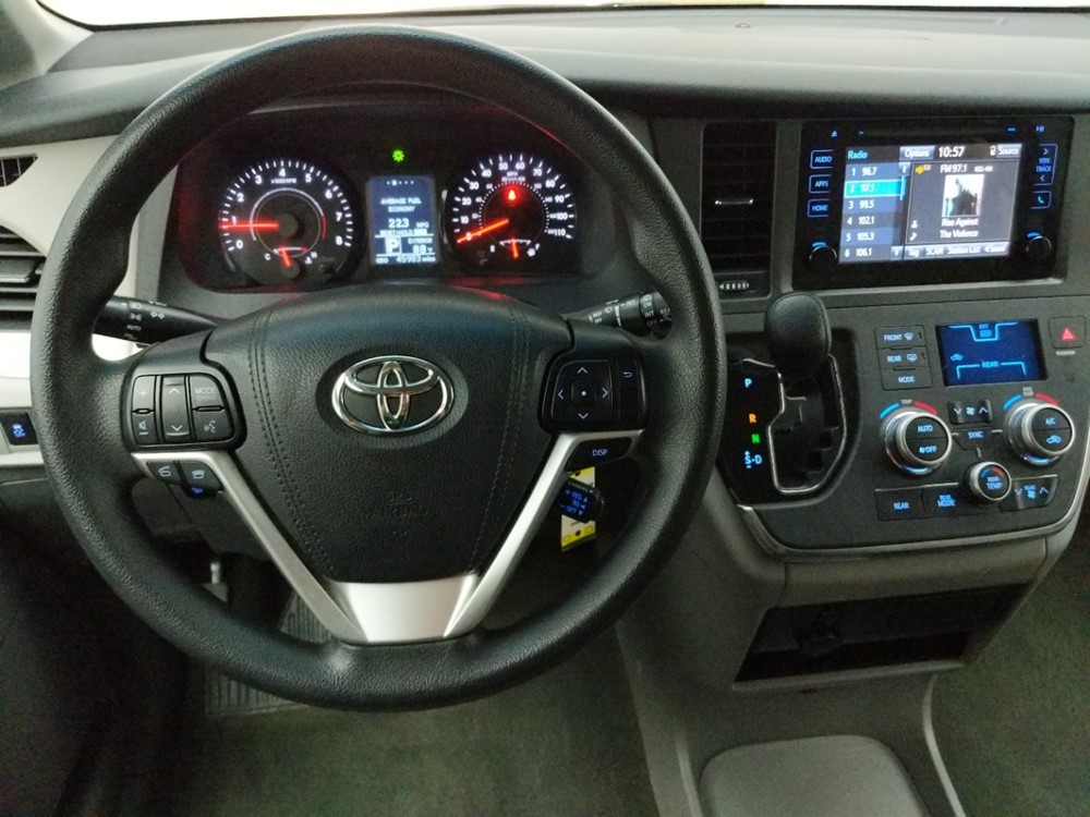 2017 Toyota Sienna - Driver Dash