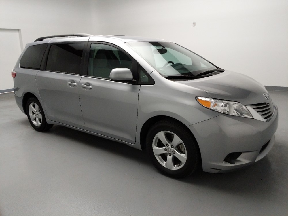 2017 Toyota Sienna - Passenger Front Side