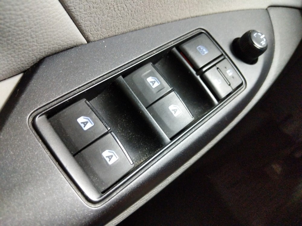 2017 Toyota Sienna - Driver Power Windows/Lock Control