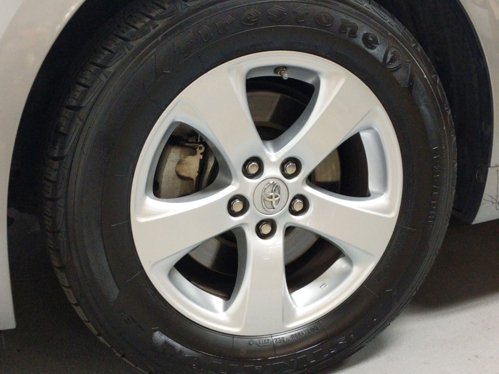 2017 Toyota Sienna - Wheel
