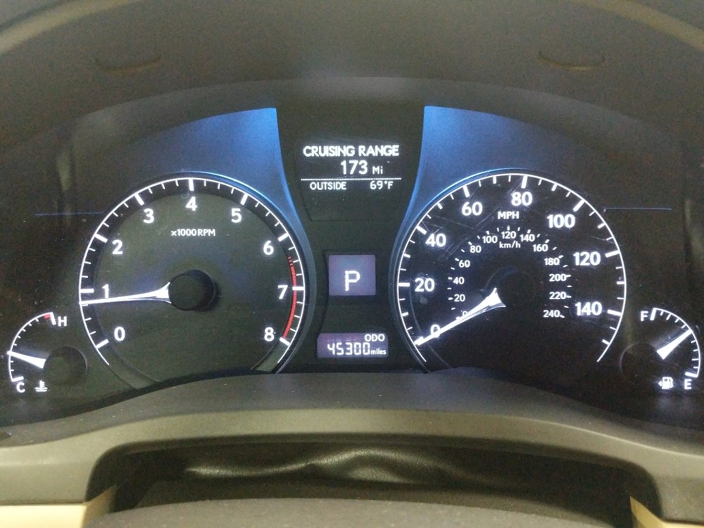 2015 Lexus RX 350 - Odometer Close Up