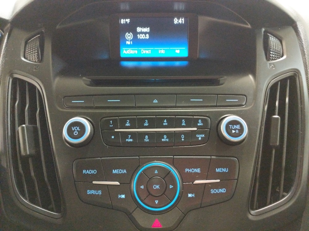 2017 Ford Focus - Stereo Package