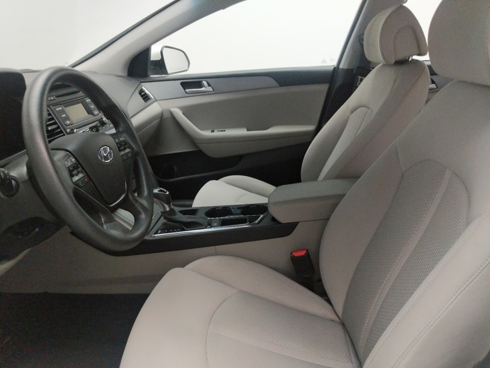 2017 Hyundai Sonata - Driver Front Seat