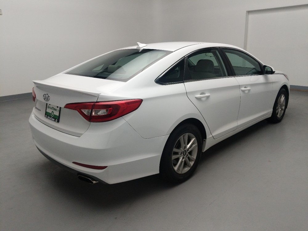 2017 Hyundai Sonata - Passenger Rear Bumper