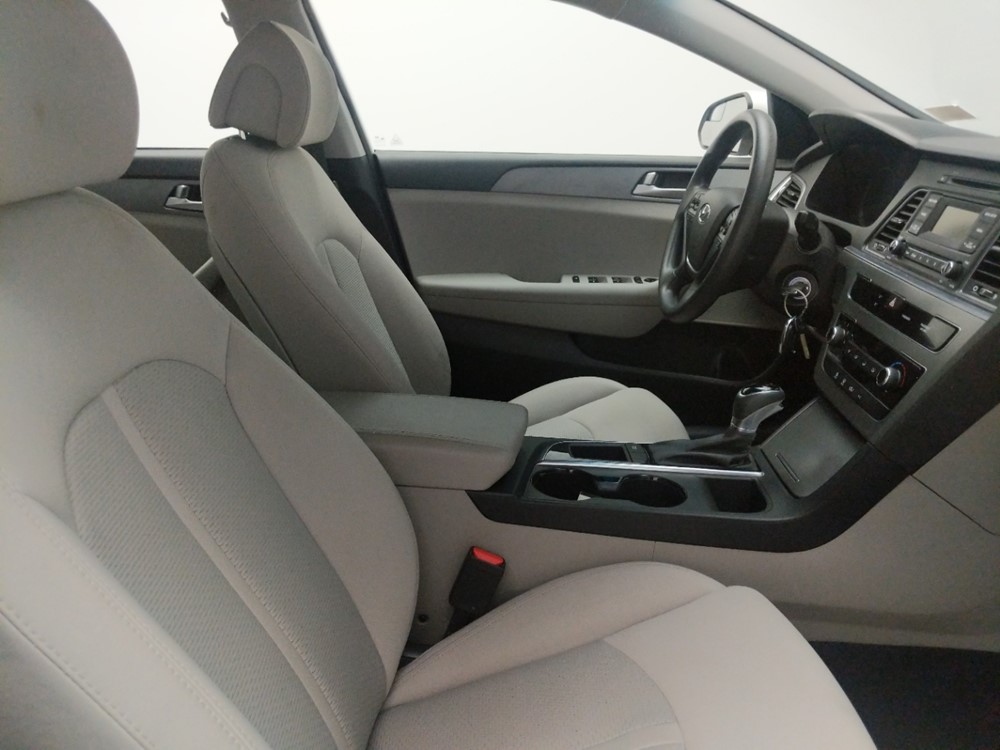 2017 Hyundai Sonata - Passenger Front Seat