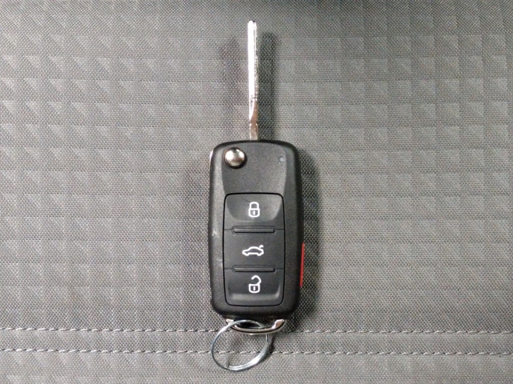 2017 Volkswagen Jetta - Keys