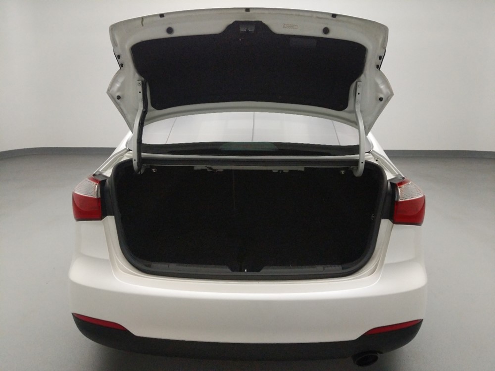 2015 Kia Forte - Trunk