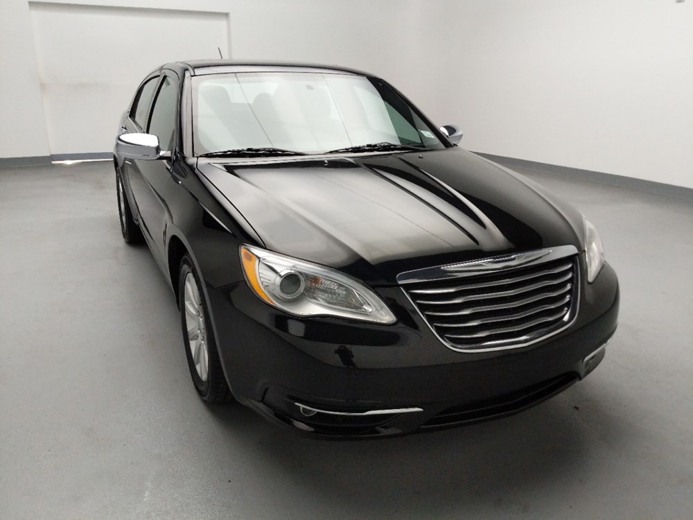 2014 Chrysler 200 - Passenger Front Hood