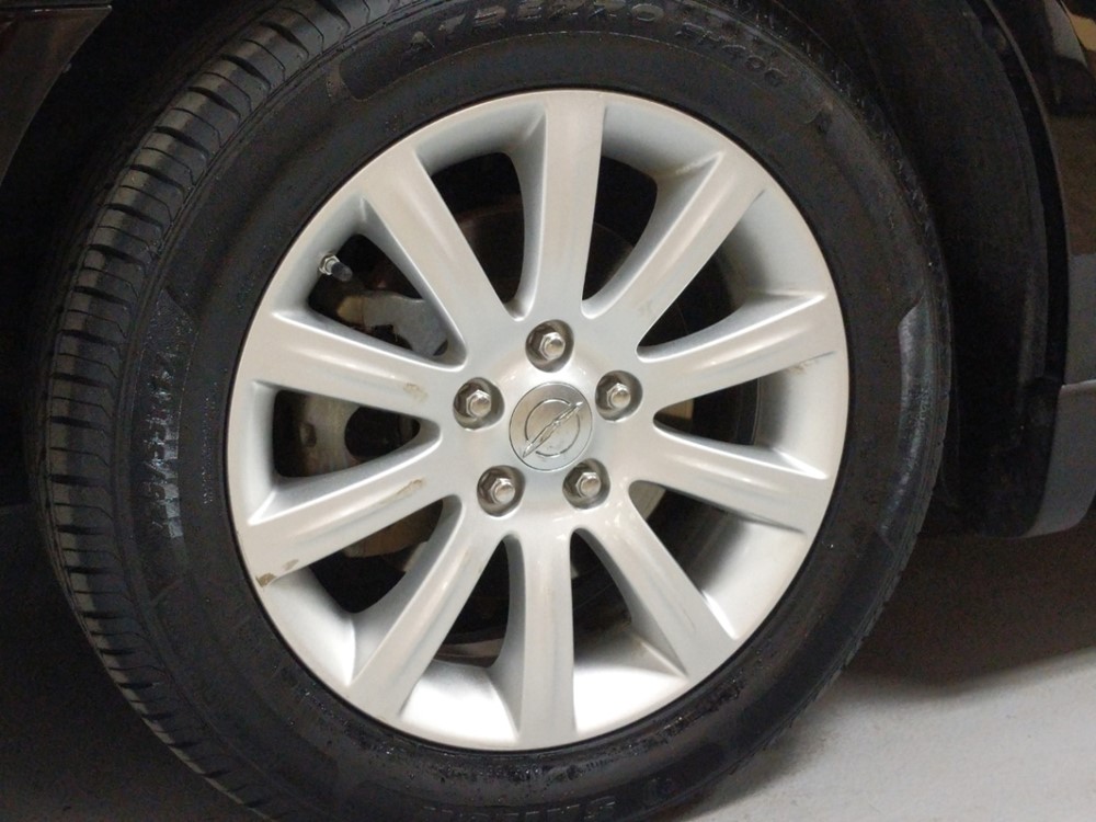 2014 Chrysler 200 - Wheel