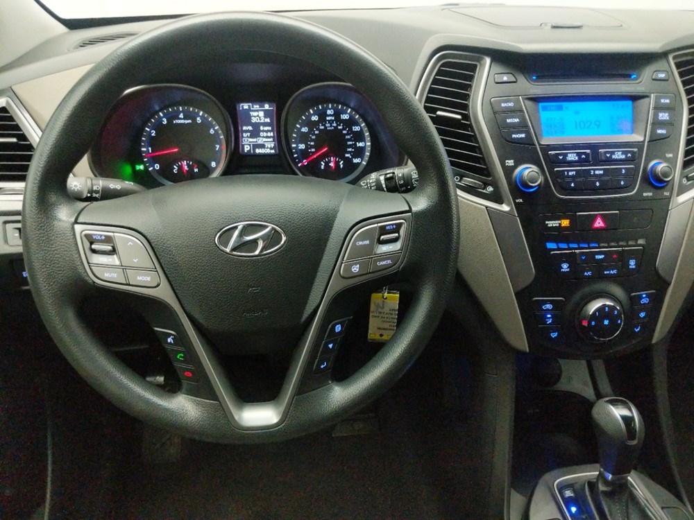 2013 Hyundai Santa Fe - Driver Dash