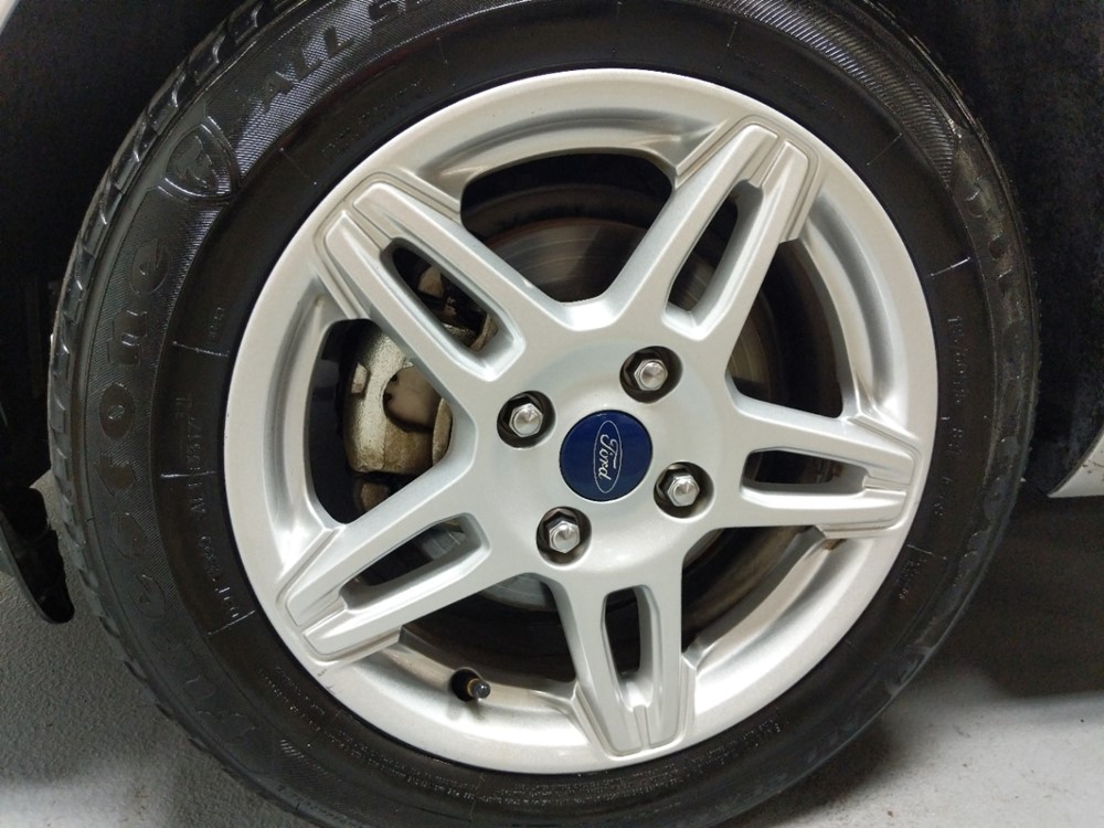 2017 Ford Fiesta - Wheel