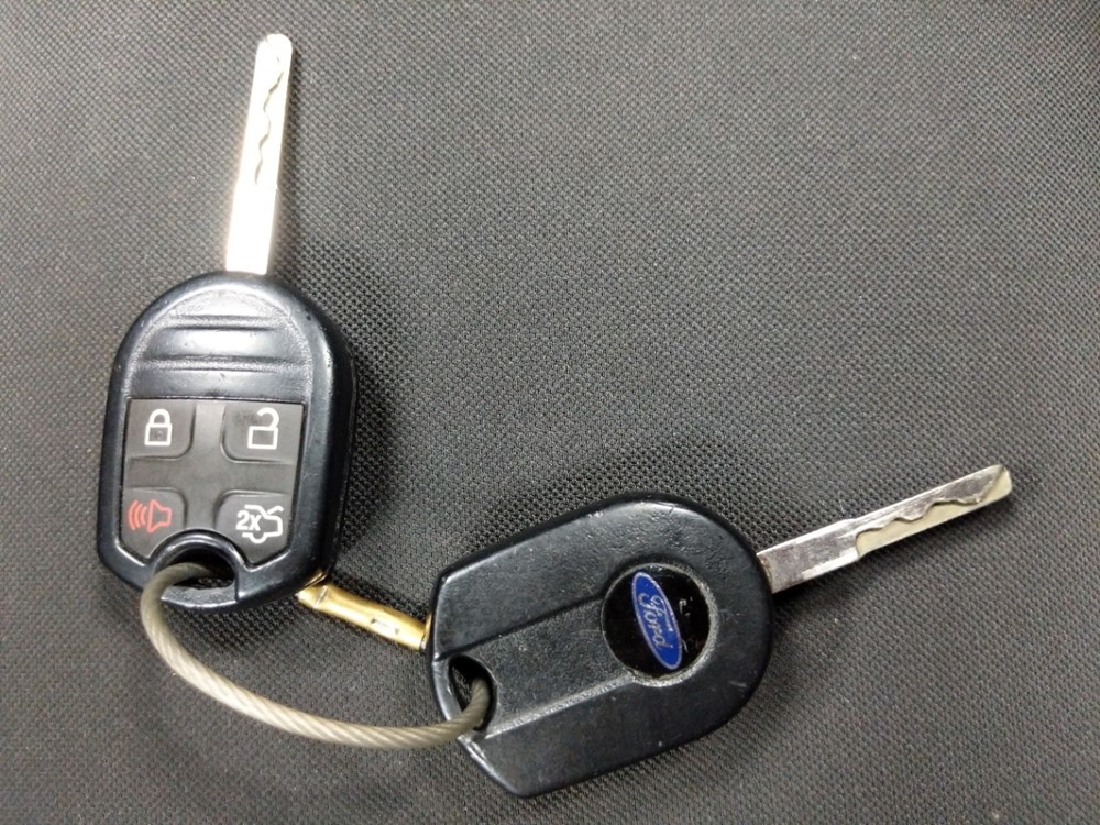 2017 Ford Fiesta - Keys