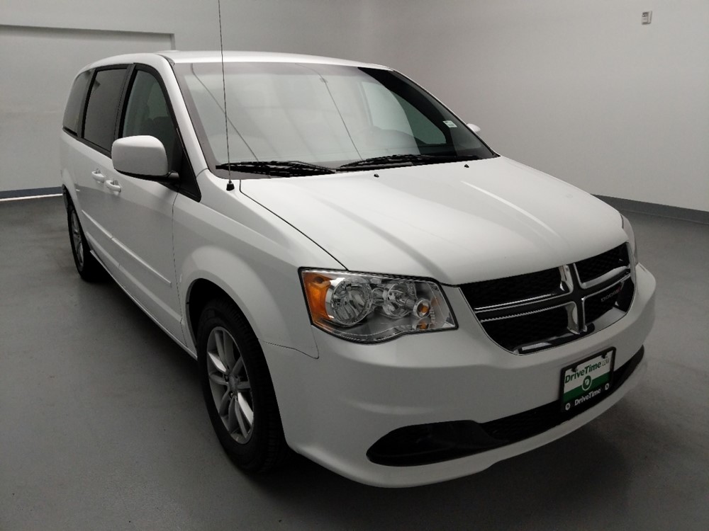 2016 Dodge Grand Caravan - Passenger Front Bumper