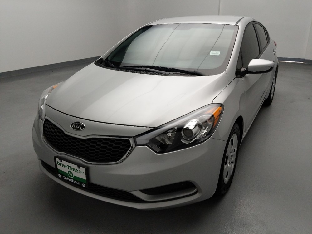 2016 Kia Forte - Driver Front Hood