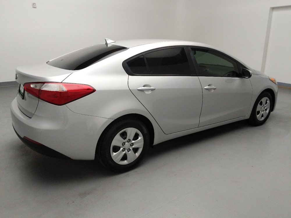 2016 Kia Forte - Passenger Rear Side