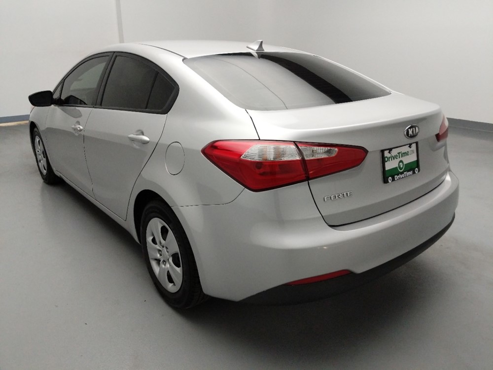 2016 Kia Forte - Driver Rear Bumper