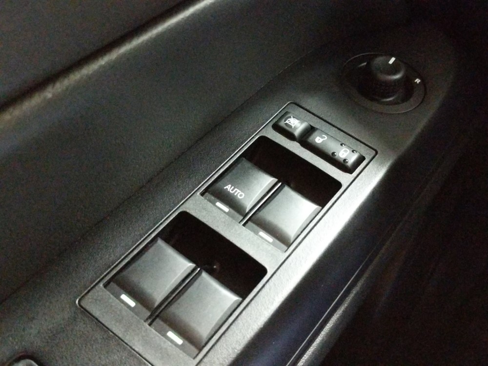 2015 Jeep Patriot - Driver Power Windows/Lock Control