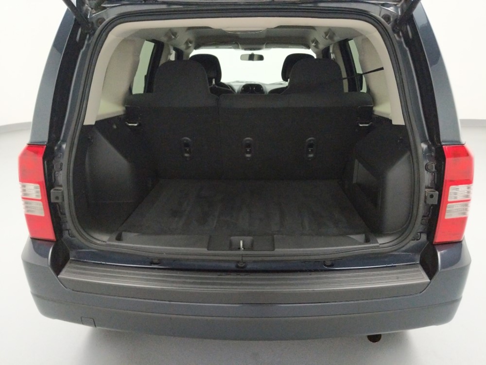 2015 Jeep Patriot - Trunk