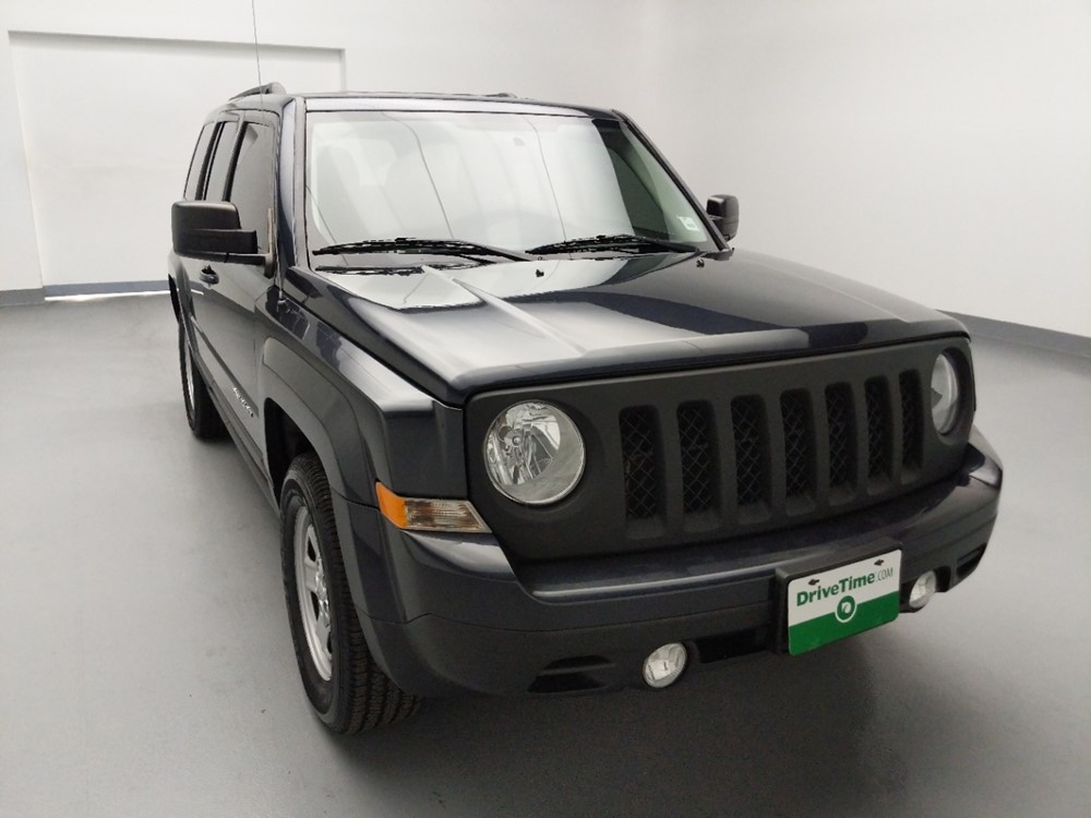 2015 Jeep Patriot - Passenger Front Hood