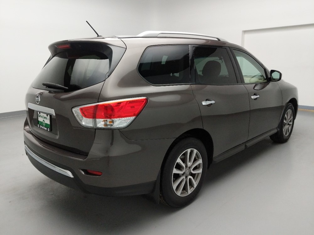 2015 Nissan Pathfinder - Passenger Rear Bumper