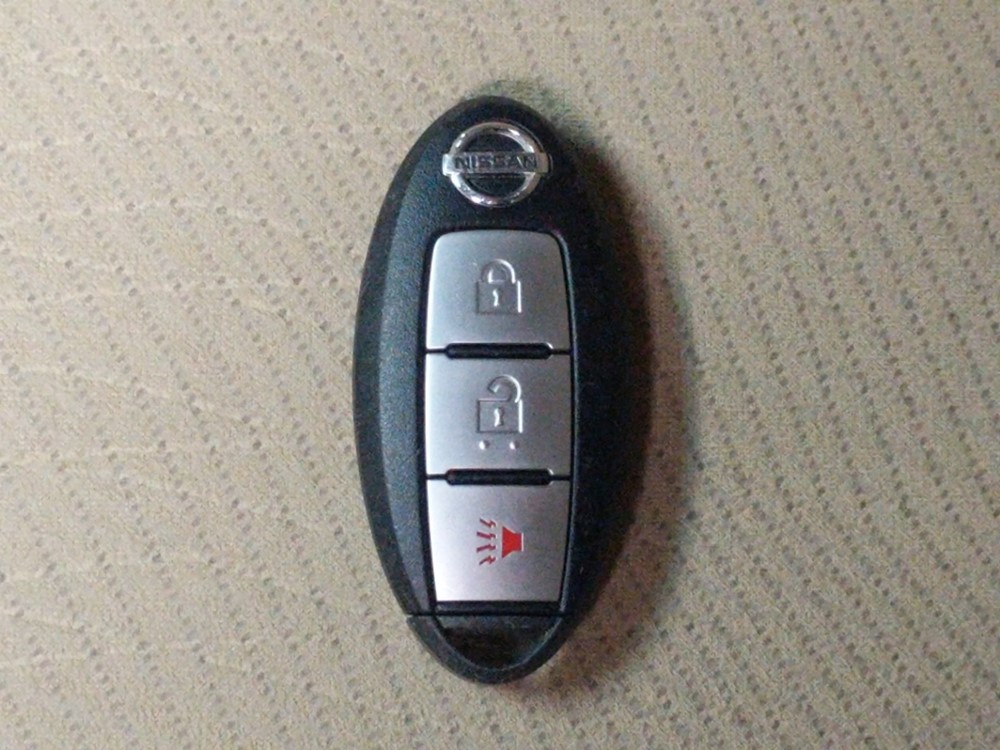 2015 Nissan Pathfinder - Keys