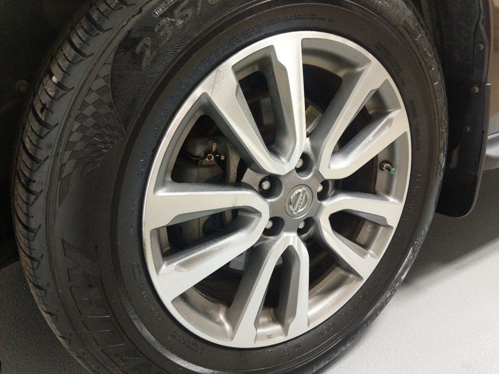 2015 Nissan Pathfinder - Wheel