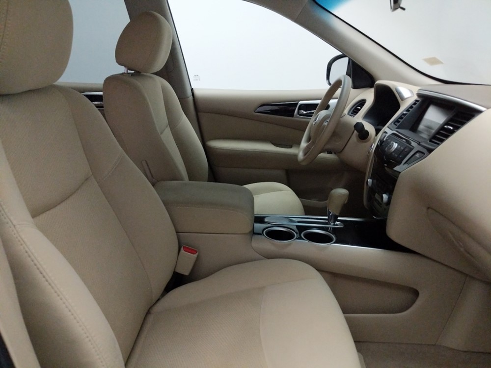 2015 Nissan Pathfinder - Passenger Front Seat