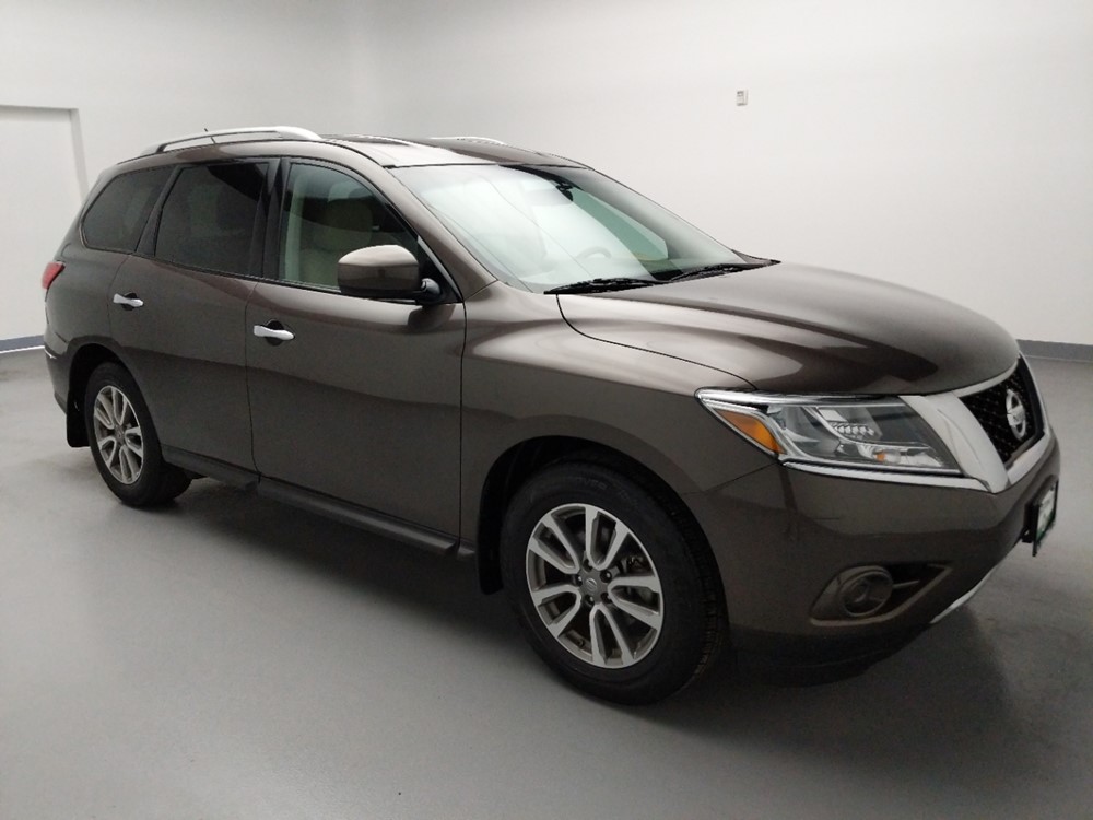 2015 Nissan Pathfinder - Passenger Front Side